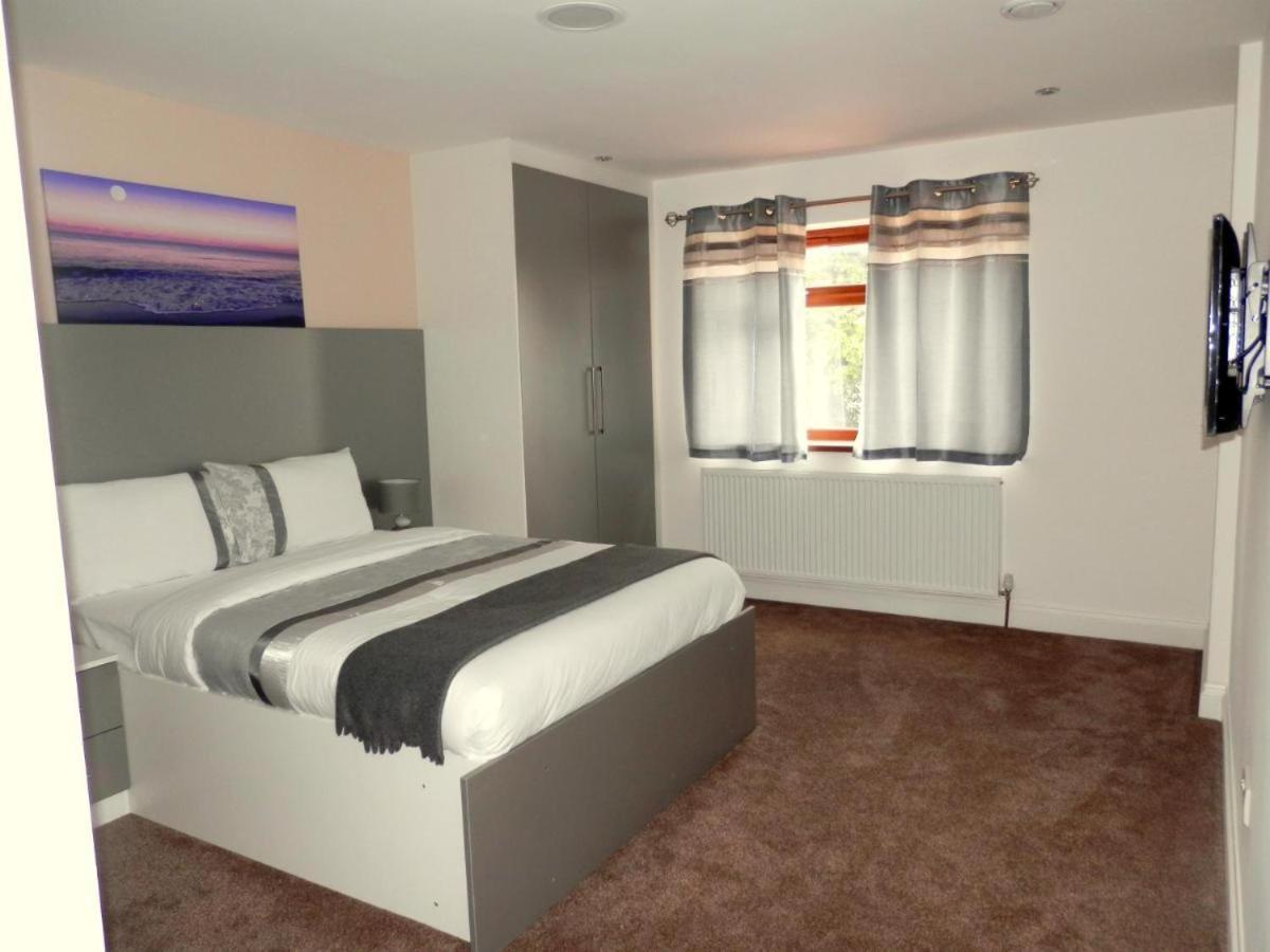 Heathrow Travellers Hub Bed and Breakfast Χάνσλοου Εξωτερικό φωτογραφία