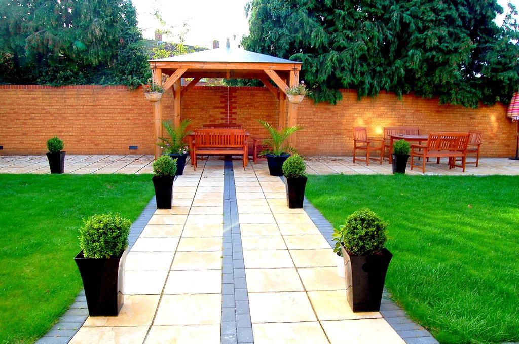 Heathrow Travellers Hub Bed and Breakfast Χάνσλοου Εξωτερικό φωτογραφία